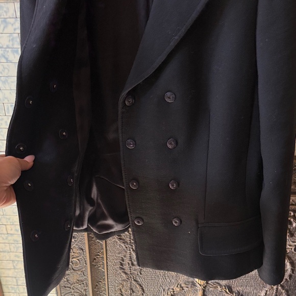 Dolce & Gabbana Elegant Black Blazer - Picture 4 of 7